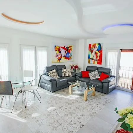 Judith - Modern In *